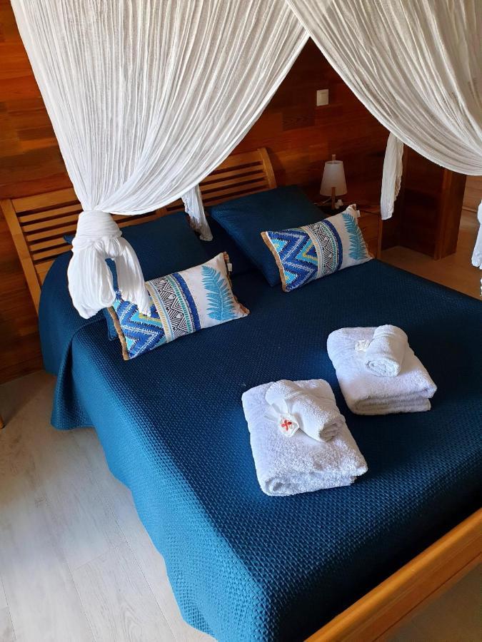 4 étoiles, La Vieille Sucrerie St Claude Guadeloupe, Jacuzzi Privatif, Vue Exceptionnelle Sur La Des Caraïbes Hébergement de vacances *